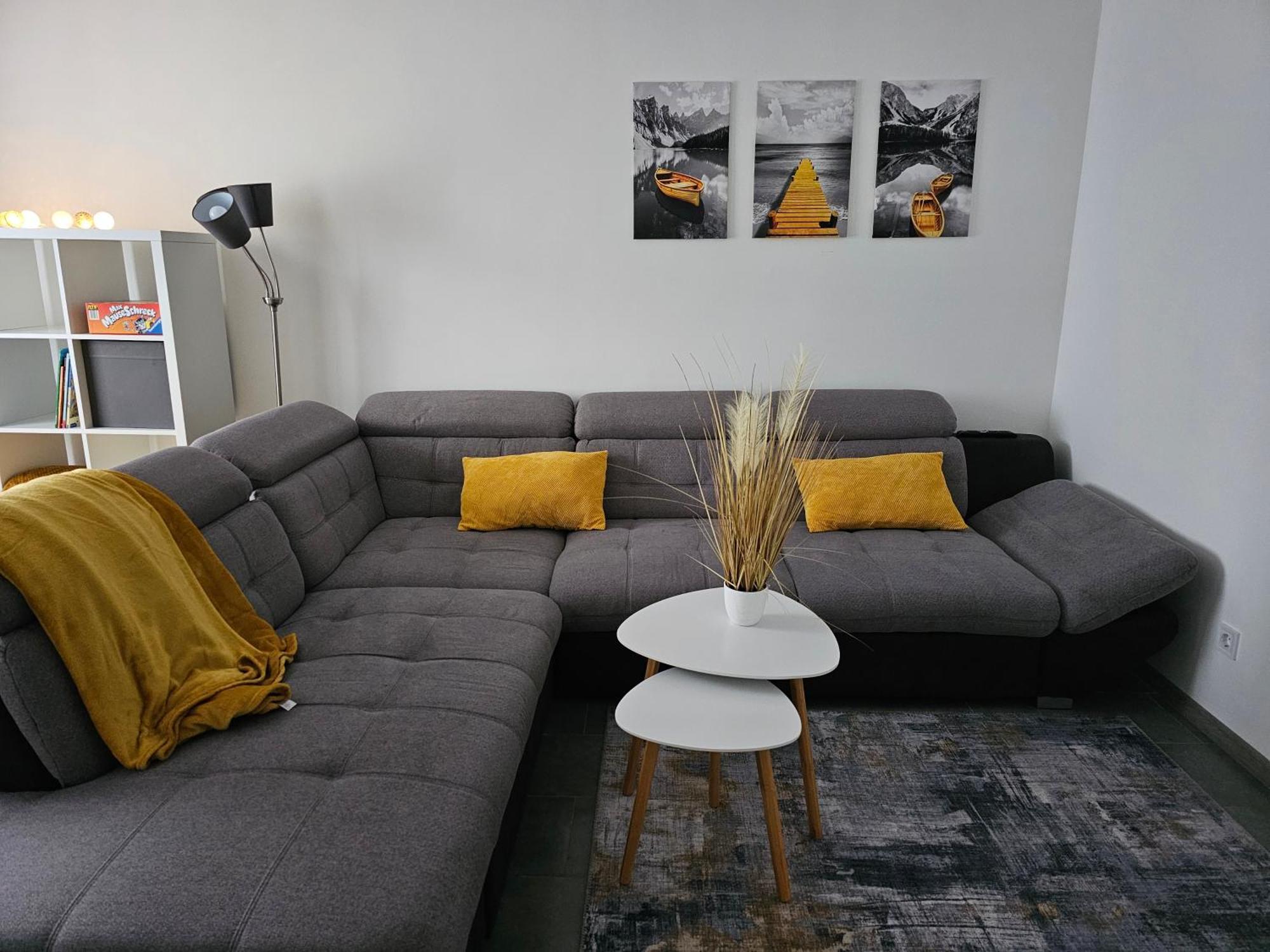 Warburg, Fewo "Sweet Home" 2,5 Zi- Eg-Separater Eingang - Parkplatz - Terasse- Komfortabel,Renoviert Εξωτερικό φωτογραφία